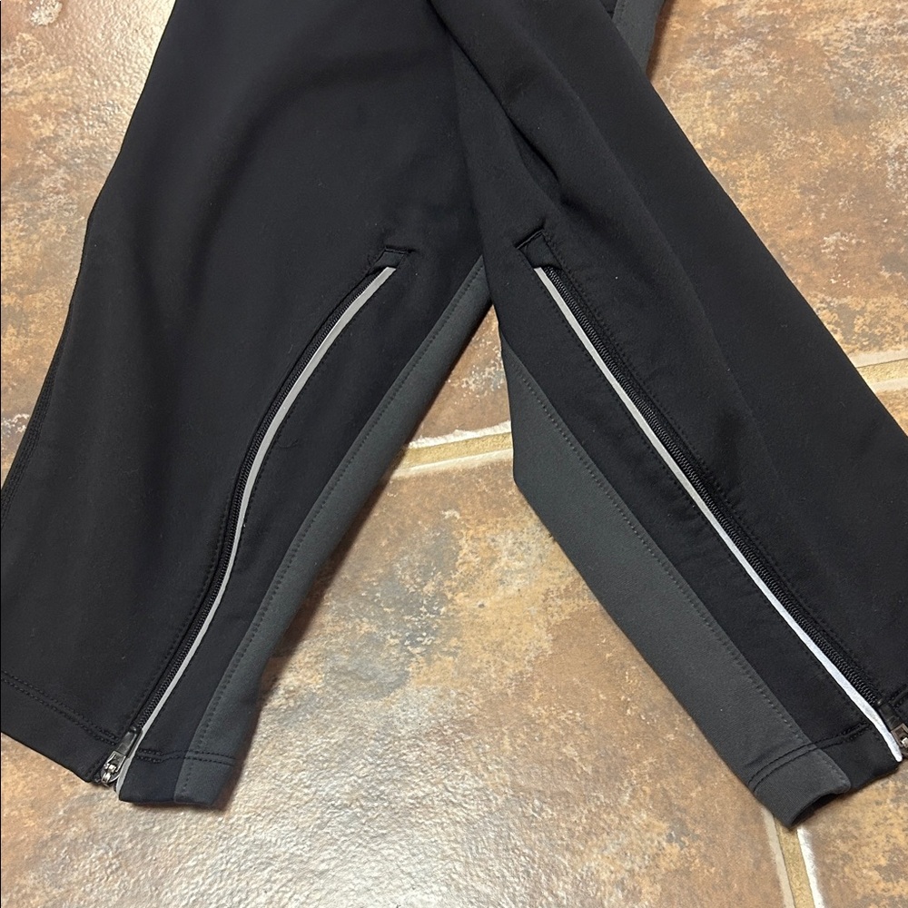 Kids NIKE Black Athletic Pants - Picture 7 of 9